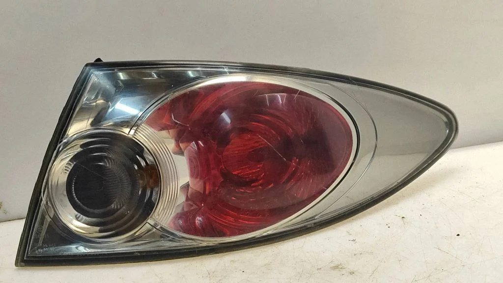 Rear/tail lights 22061971