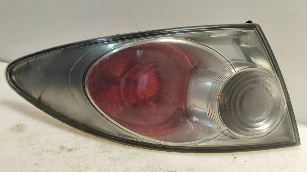 Rear/tail lights 22061971