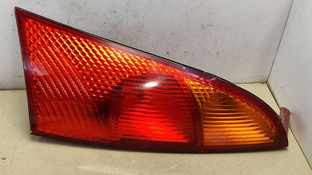 Rear/tail lights XS4113404A