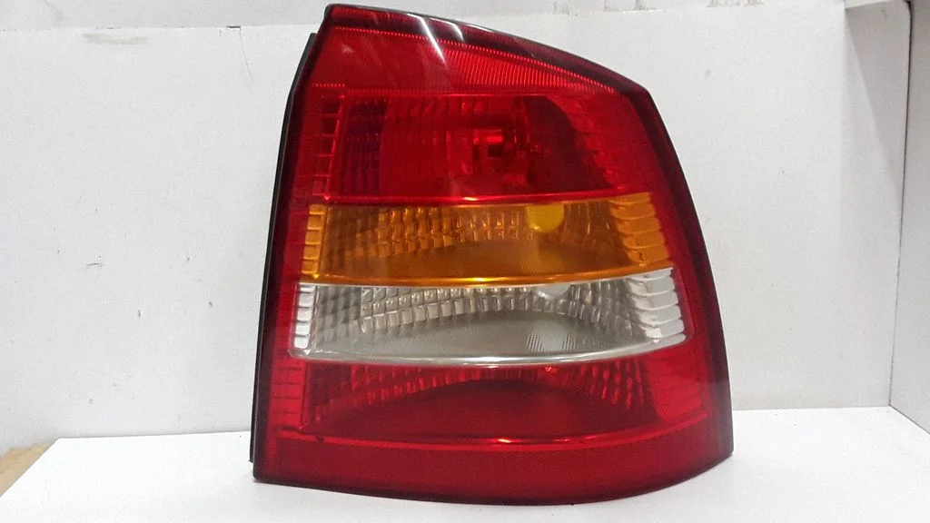 Rear/tail lights 90521544