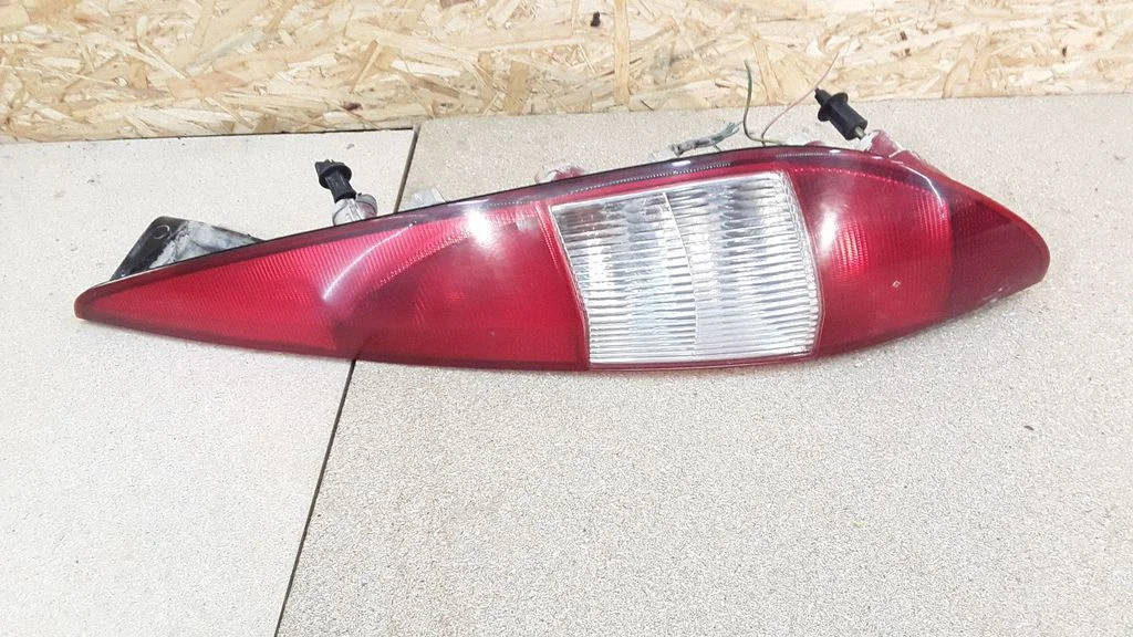 Rear/tail lights 1S7113404C