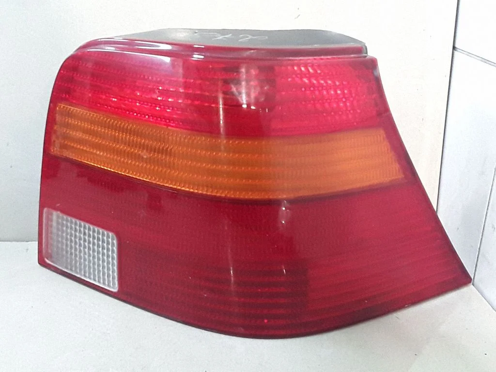 Rear/tail lights 1J6945096