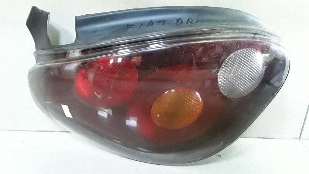 Lampa tylna w błotniku – Fiat Bravo - Brava (1996-2002)