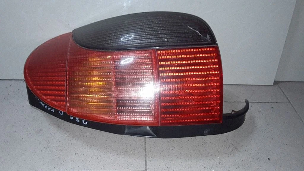 Rear/tail lights 45228