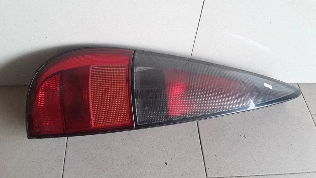 Rear/tail lights 2261