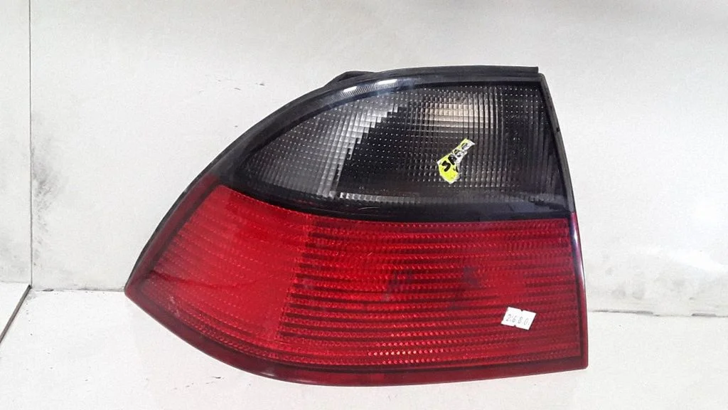 Rear/tail lights – Saab 9-5 (1998-2005)