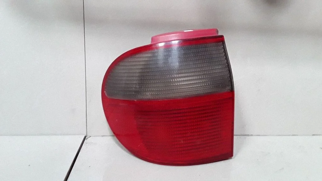 Rear/tail lights – Ford Galaxy (1995-2000)