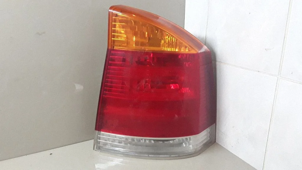 Rear/tail lights – Opel Vectra B (1996-2002)