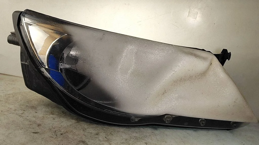 Headlight/headlamp – Volkswagen Tiguan (2007-2016)