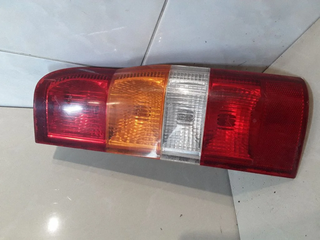 Rear/tail lights YC1X13434A