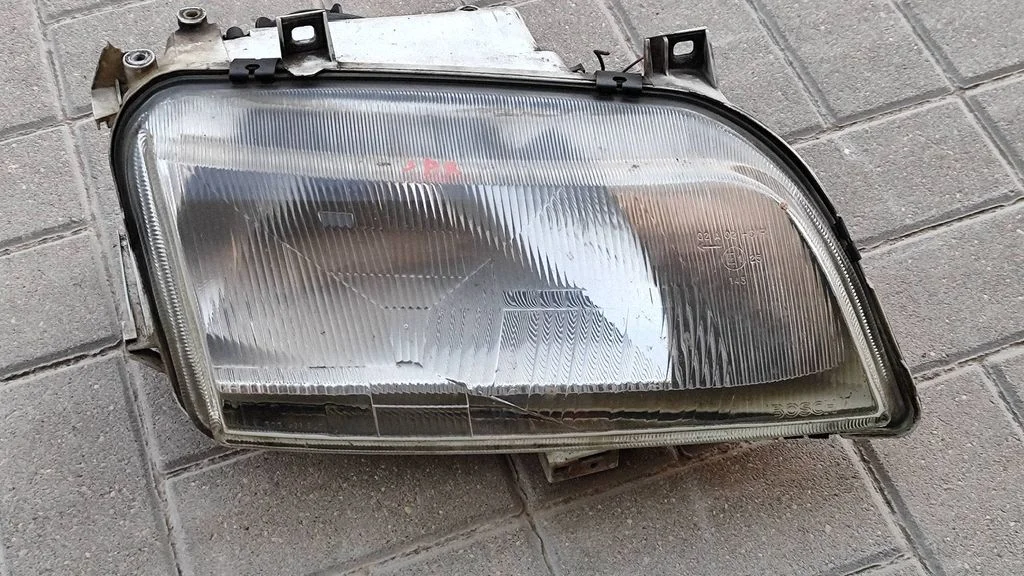 Headlight/headlamp – Volkswagen Sharan (1996-2000)