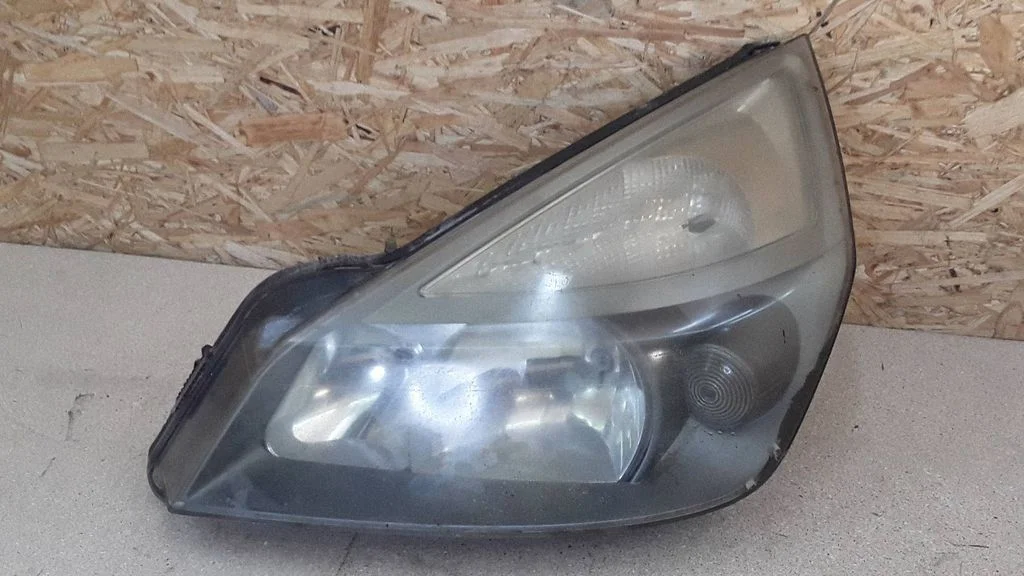 Headlight/headlamp – Renault Espace - Grand espace IV (2004-2014)