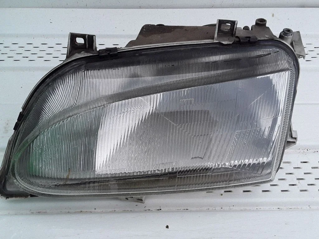 Headlight/headlamp 0301048311