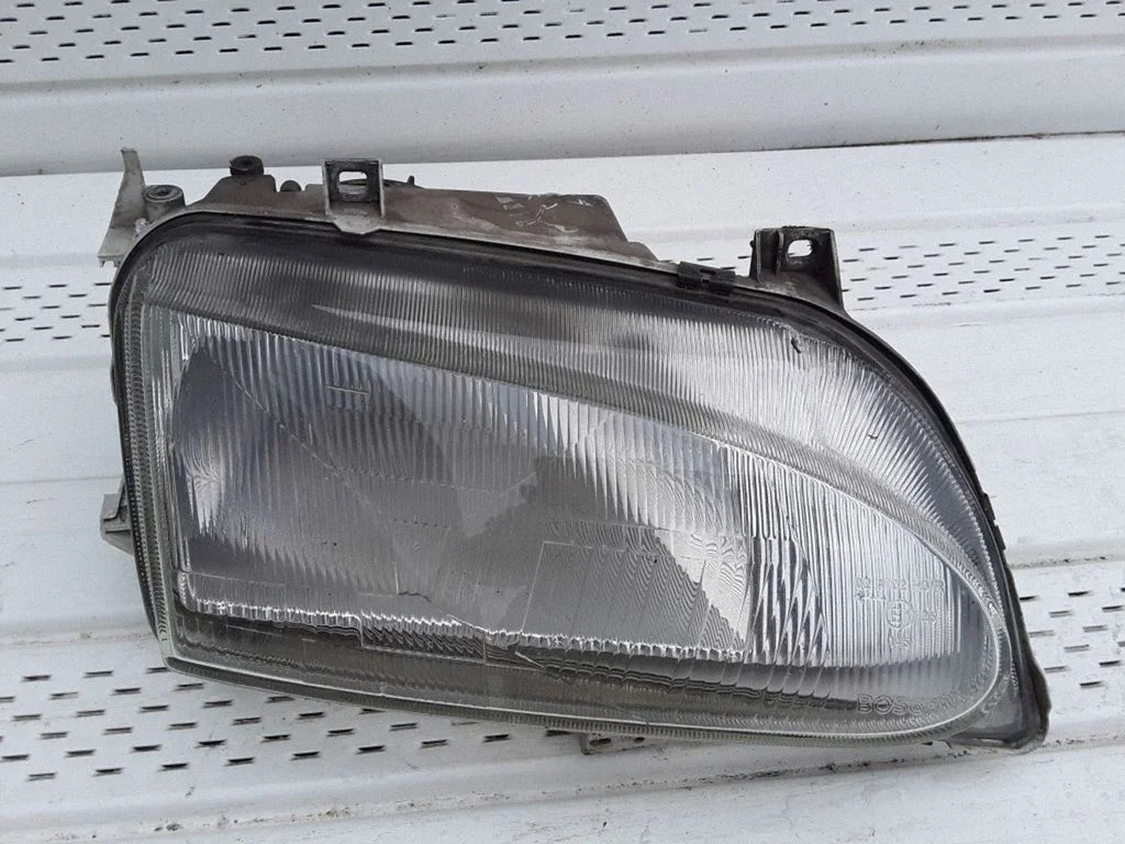 Headlight/headlamp 0301048312