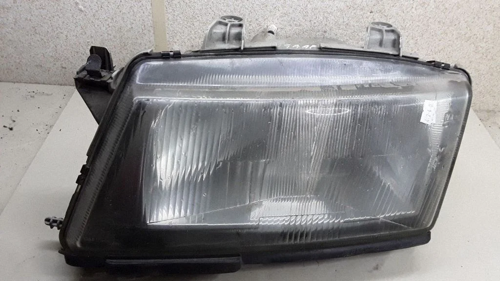 Headlight/headlamp 88205906