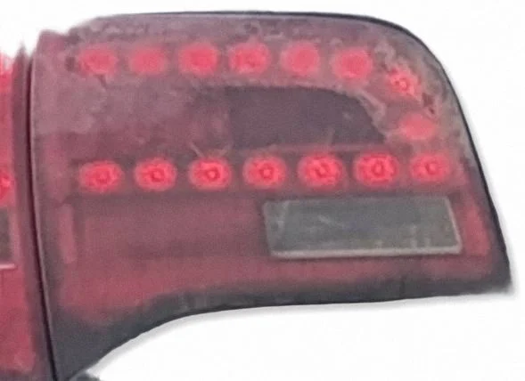 Lampa tylna w klapie 4F9945093A
