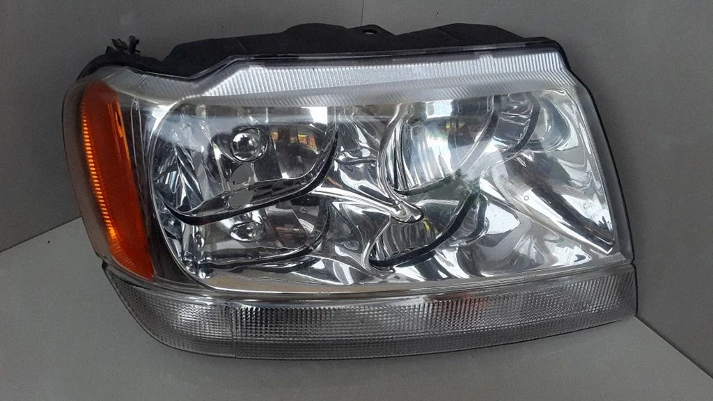 Reflektor – Jeep Grand Cherokee (WJ) (1999-2004)