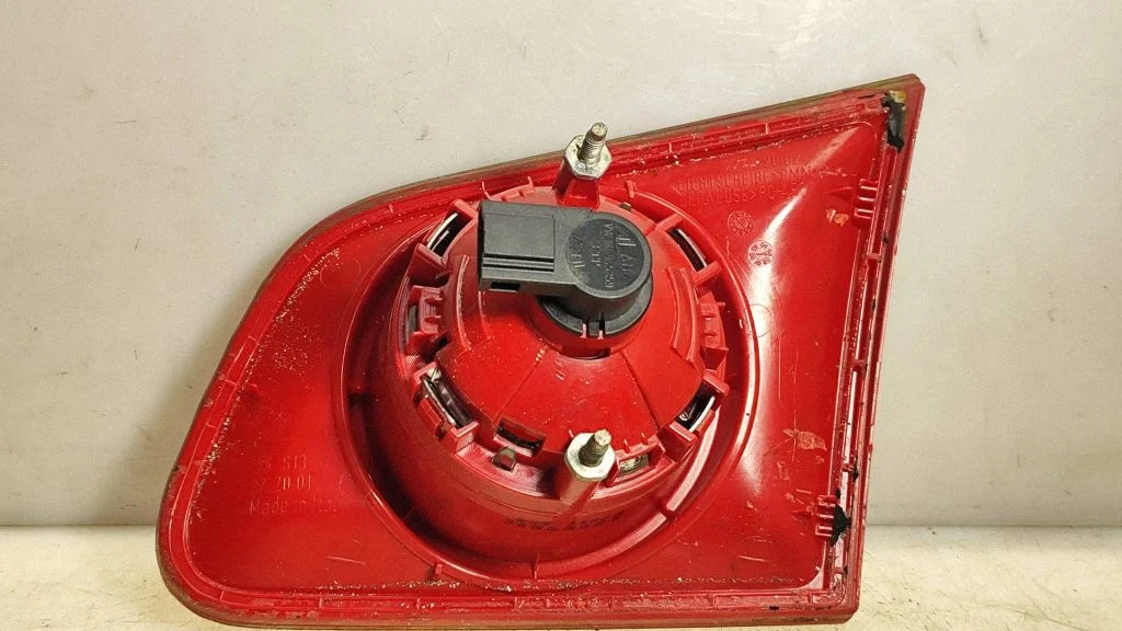Tailgate rear/tail lights 3C9945093