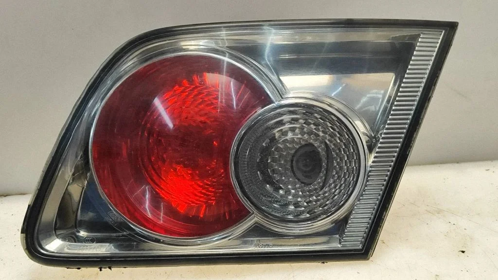 Tailgate rear/tail lights 22661980