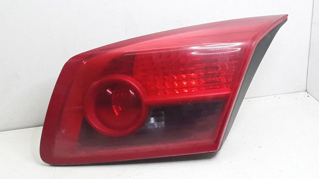 Tailgate rear/tail lights 8200014363