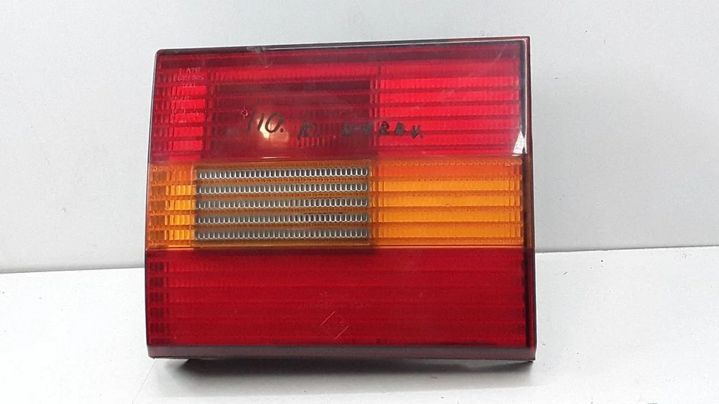 Tailgate rear/tail lights – Volkswagen Passat B4 (1994-1996)