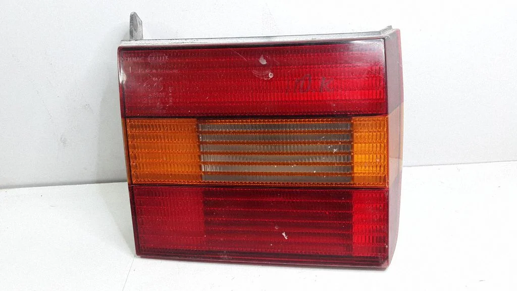 Tailgate rear/tail lights – Volkswagen Passat B4 (1994-1996)