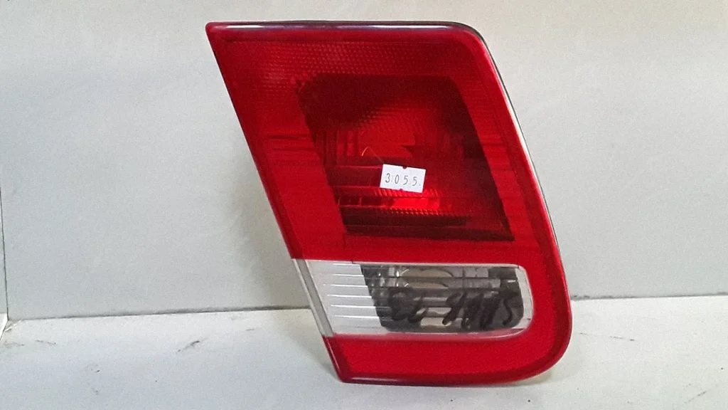 Tailgate rear/tail lights – Saab 9-3 Ver1 (1998-2005)