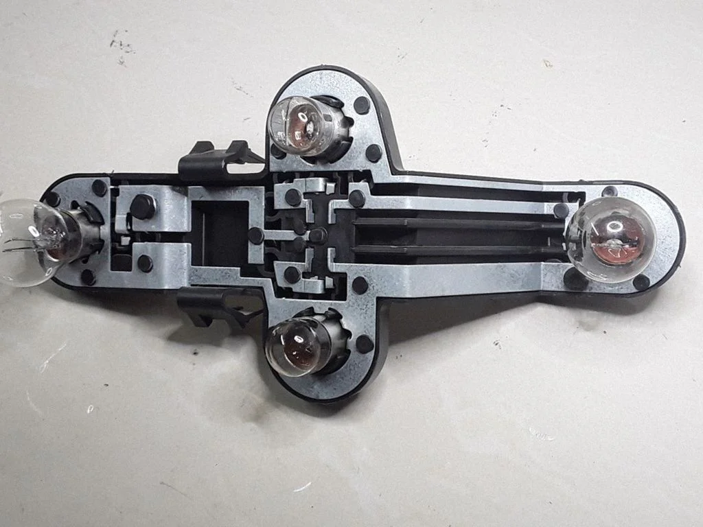 Część lampy tylnej – Volvo S60 (2001-2004)