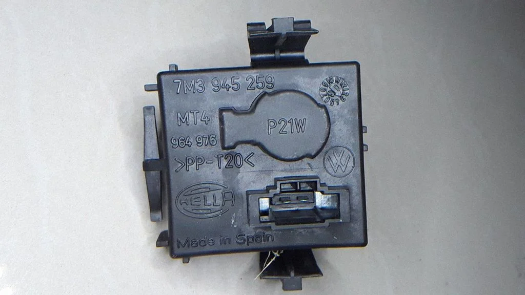 Część lampy tylnej – Volkswagen Sharan (2001-2010)