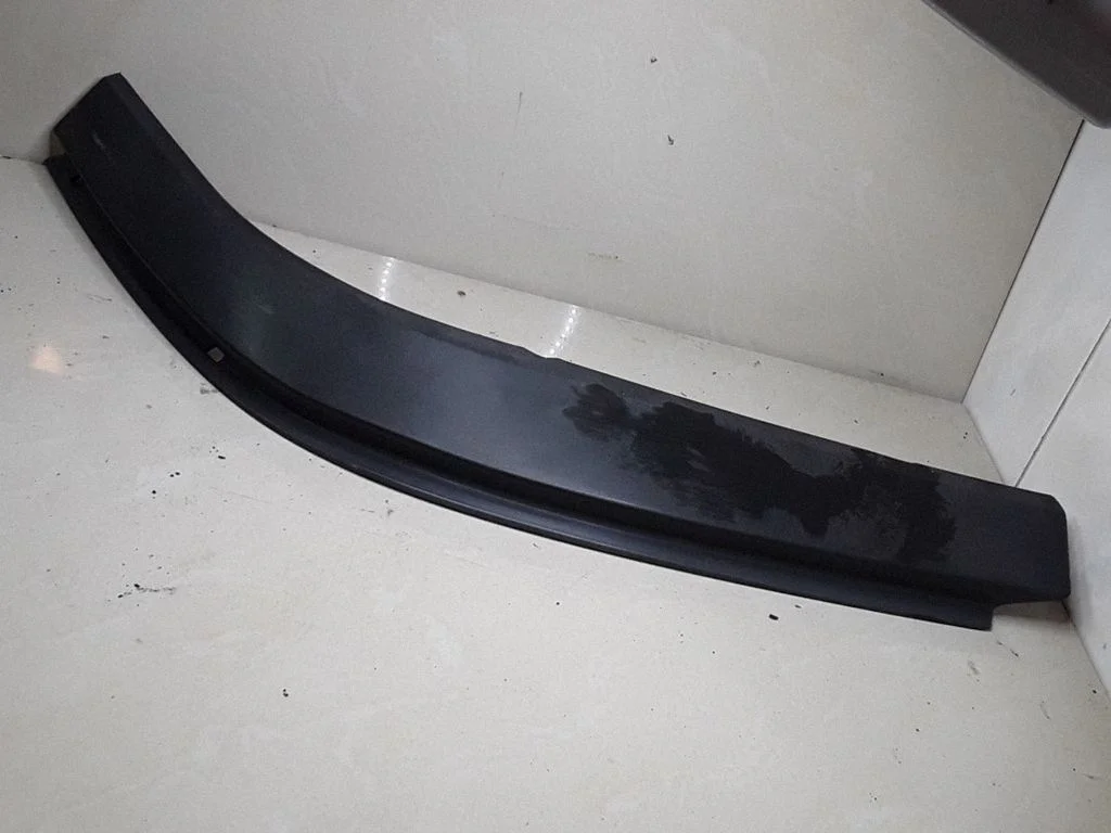Tail light part – Nissan Primera (2002-2007)