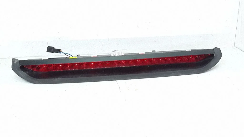 Papildu stopgaismas lukturis 13149729