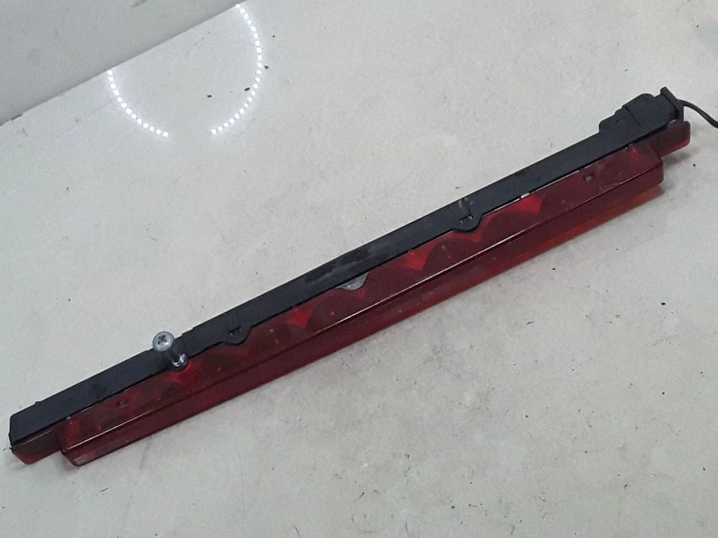 Trzecie światło stop – Audi A3 S3 8L (1996-2003)