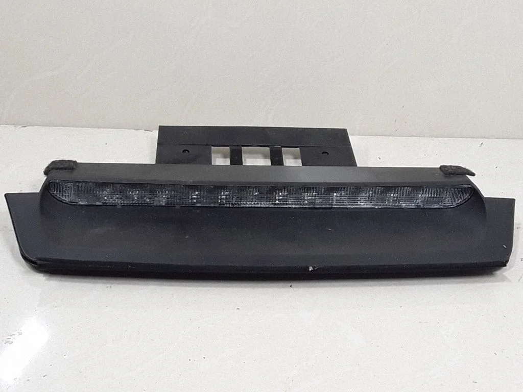 Trzecie światło stop – Volvo S60 (2005-2010)