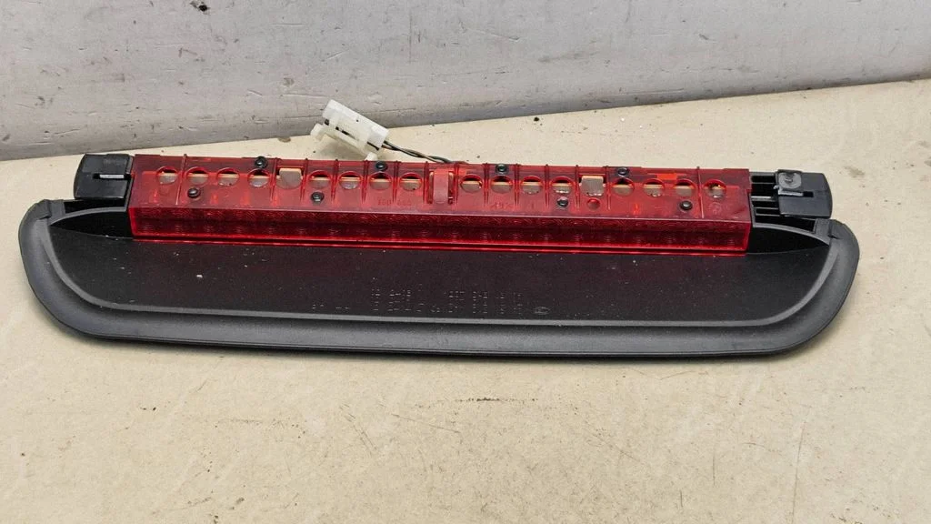 Trzecie światło stop – BMW Seria 3 E90 E91 (2005-2012)