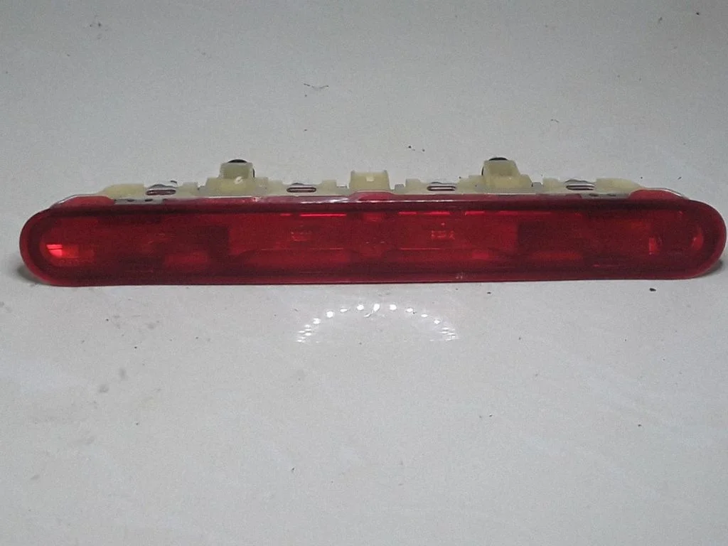 Trzecie światło stop – Peugeot 207 CC (2007-2014)