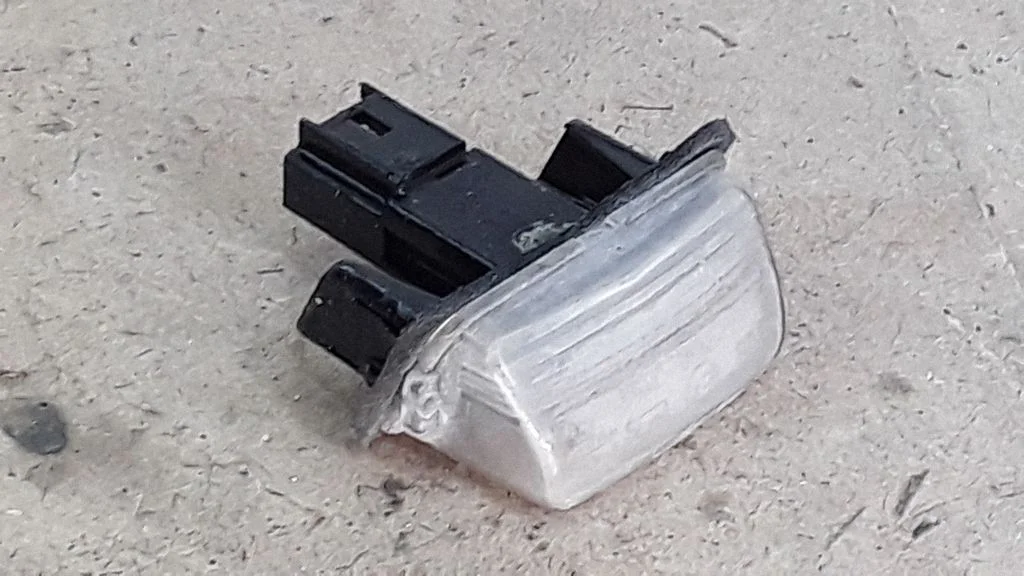 Numbrimärgi valgustus – Citroen C4 I (2004-2010)