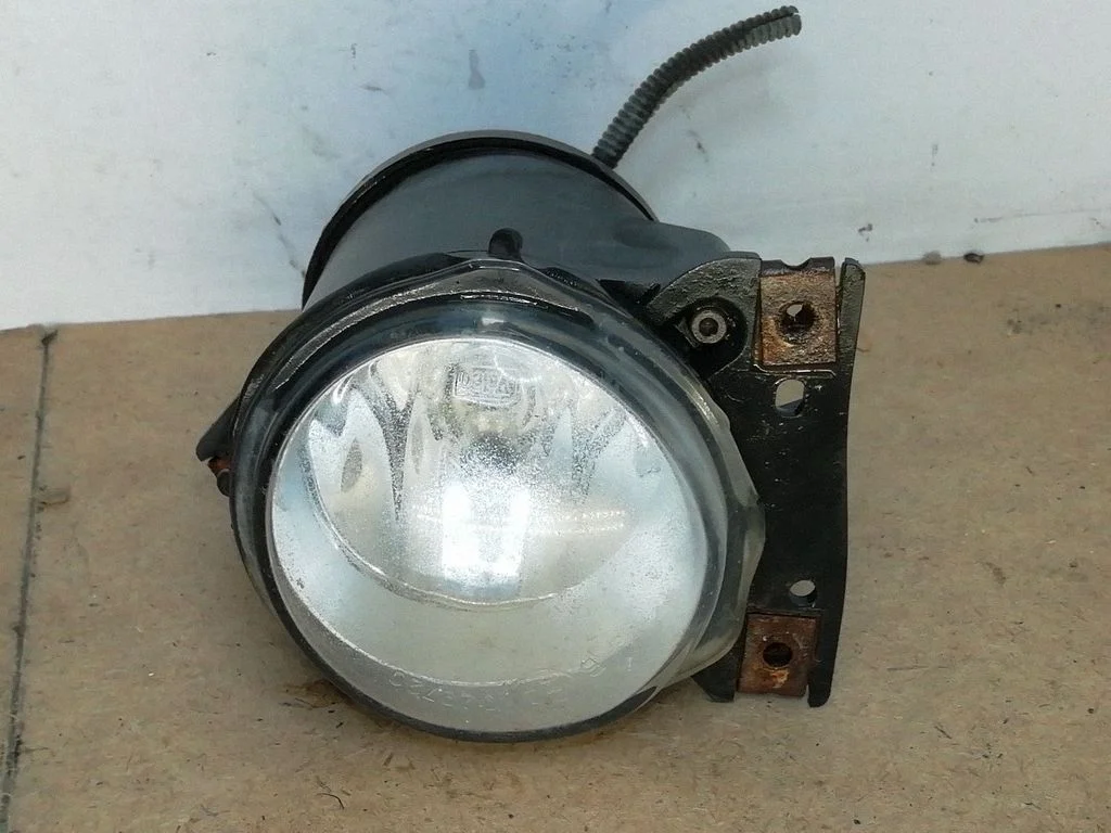 Front fog light 7M5941699