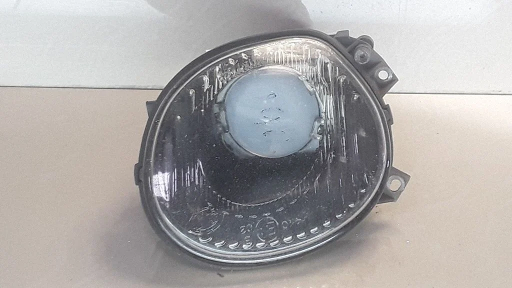 Front fog light – Ford Mondeo MK II (1996-2000)