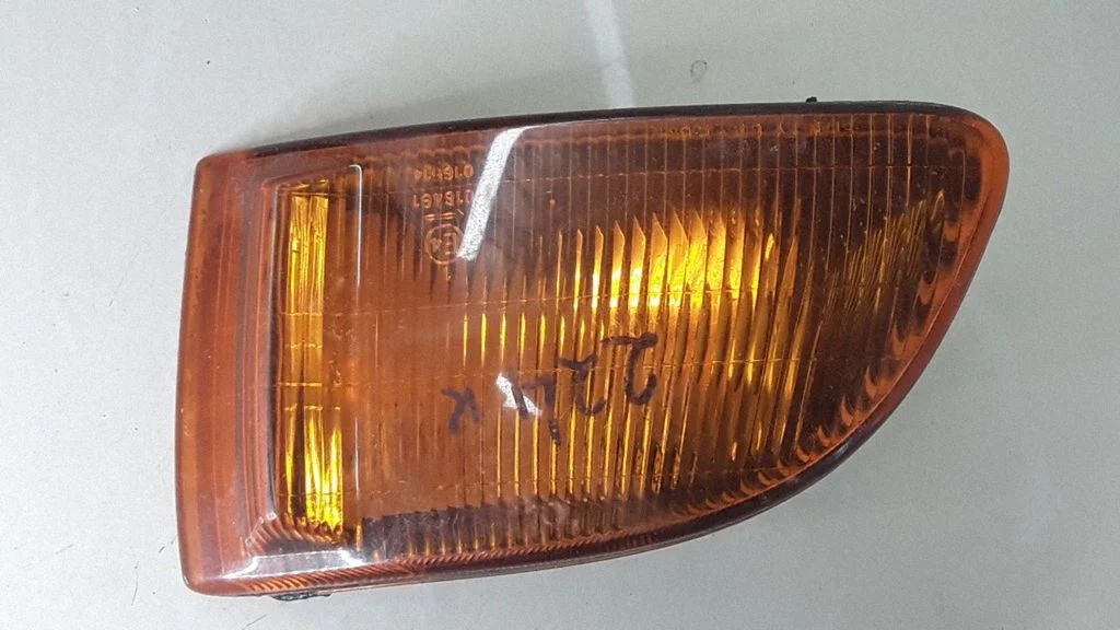 Eesmine suunatuli – Mitsubishi Galant (1997-2003)