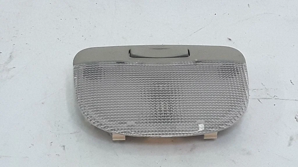 Tagaistmete valgustustuli – Subaru Impreza III (2008-2011)
