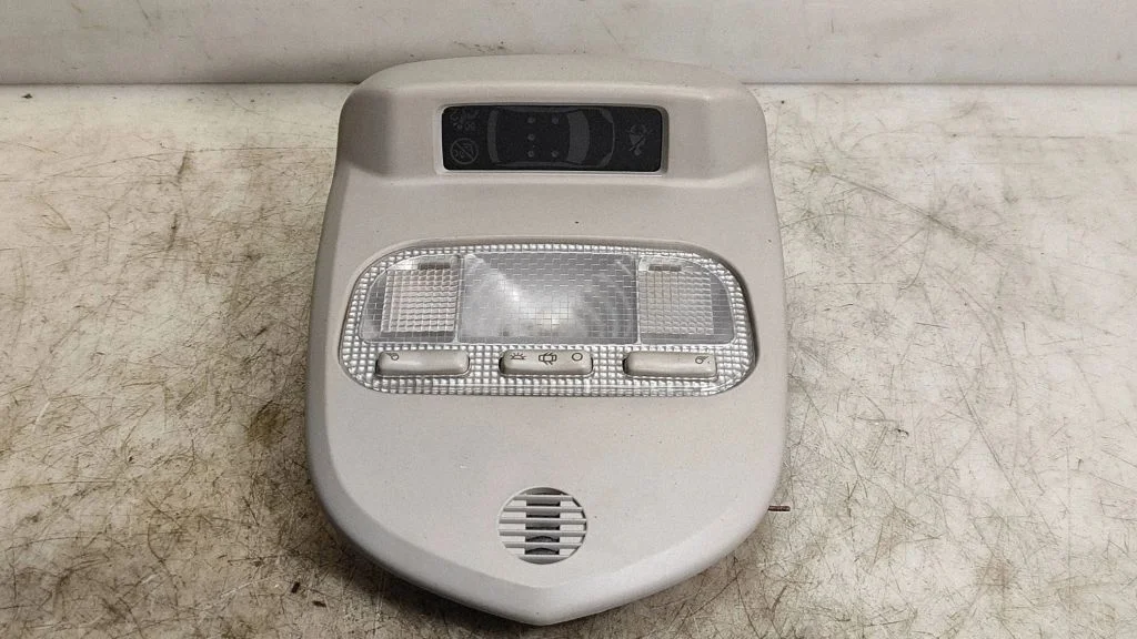 Front seat light 9681370177