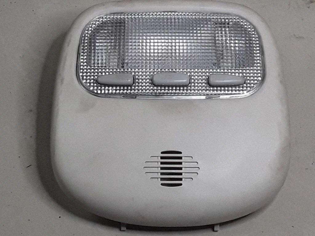 Front seat light – Citroen C4 I (2004-2010)