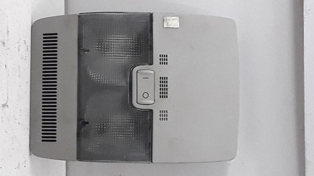 Front seat light – Audi A3 S3 8P (2003-2012)