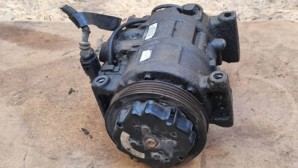 Kliimakompressor (pump) – Audi A4 S4 B6 8E 8H (2001-2005)
