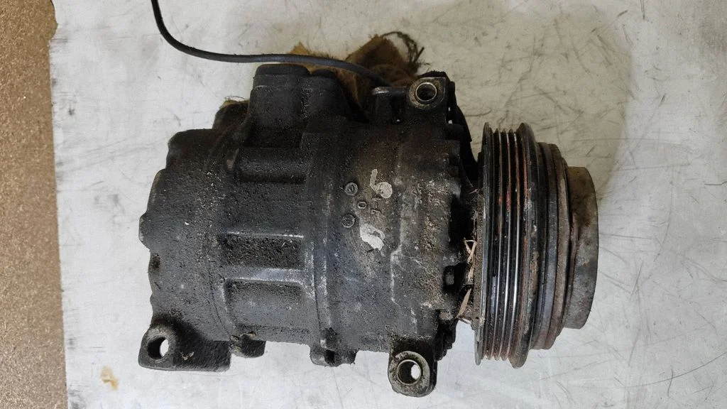 Air conditioning (A/C) compressor (pump) – Volkswagen Passat B5.5 (2001-2005)