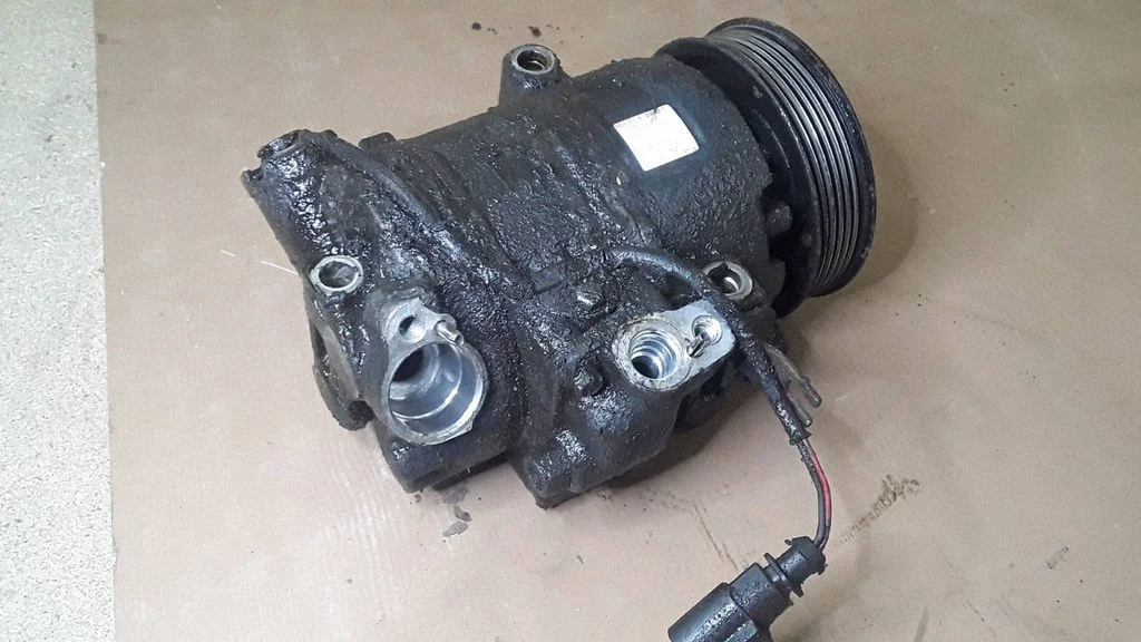 Air conditioning (A/C) compressor (pump) – Volkswagen Polo (2002-2005)
