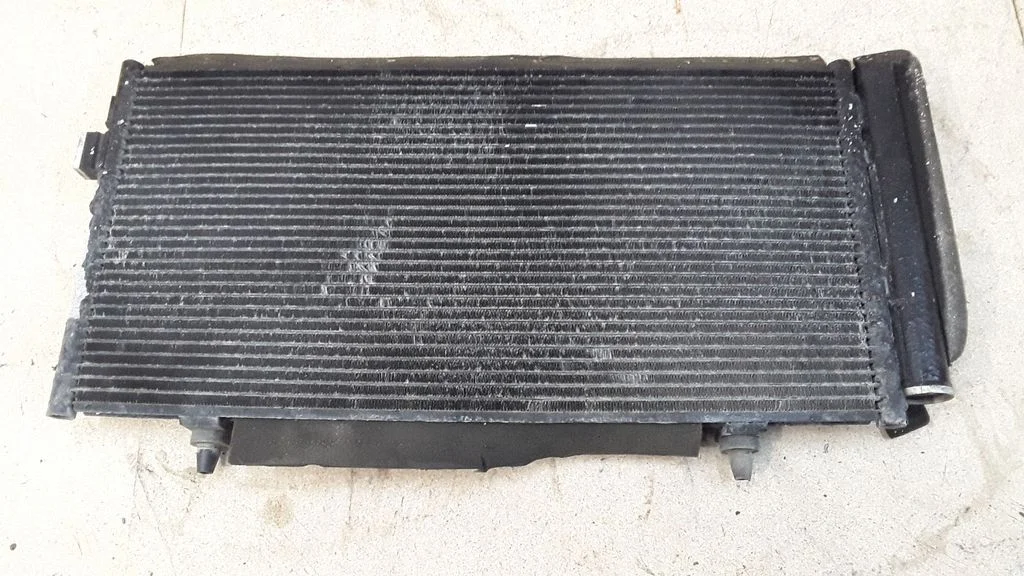 Kliimaseadme jahutusradiaator (kondensaator) 73210SG000