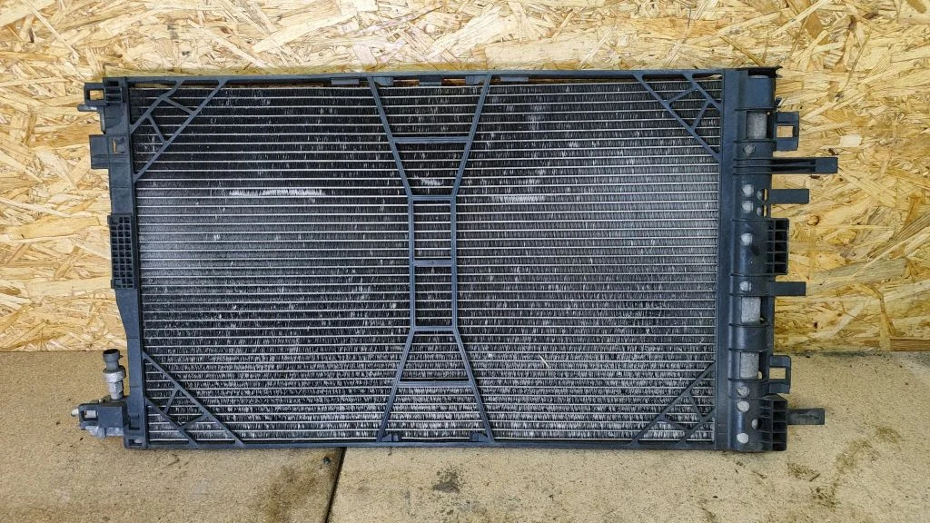 A/C cooling radiator (condenser) – Opel Insignia A (2008-2017)