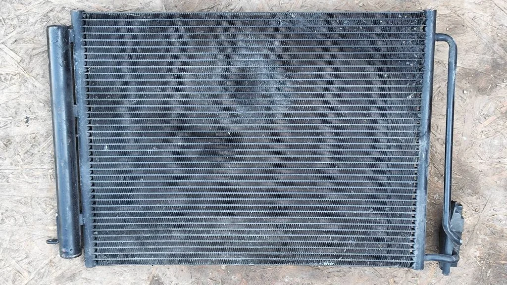 A/C cooling radiator (condenser) – BMW X5 E53 (1999-2006)