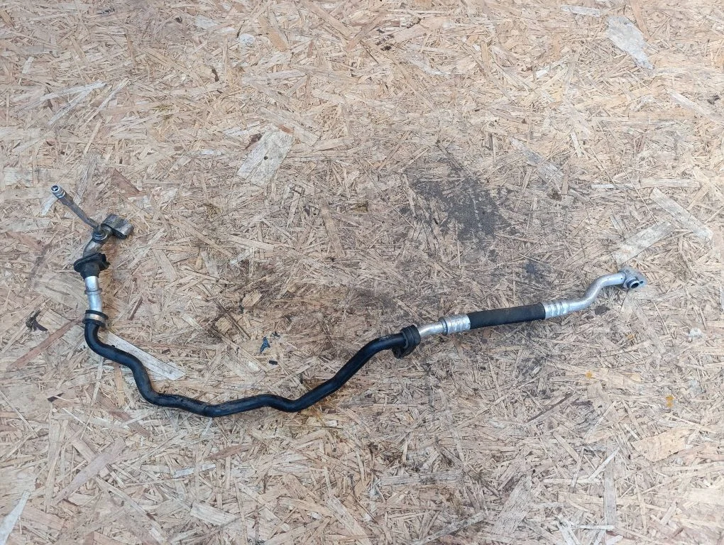 Kliimaseadme toru / voolik – Volkswagen Touareg I (2002-2010)